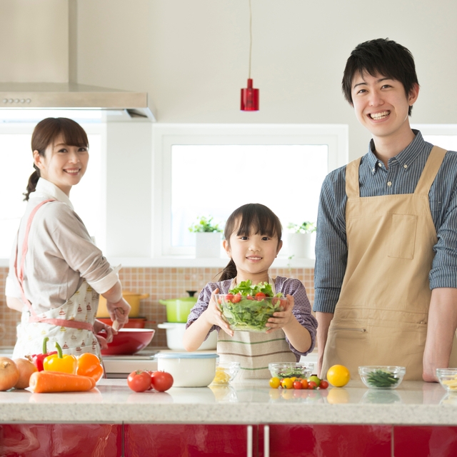 毎日の食卓に「おいしい」「健康」「笑顔」をお届け