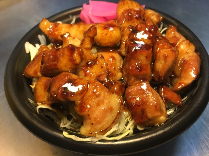 トンテキ丼(松阪)