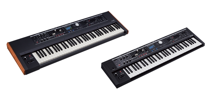 73鍵モデルの『V-Combo VR-730』(左)と61鍵モデルの『V-Combo VR-09-B』(右)