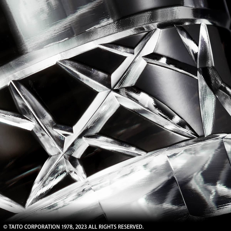 ビームをイメージした乱れ矢来文