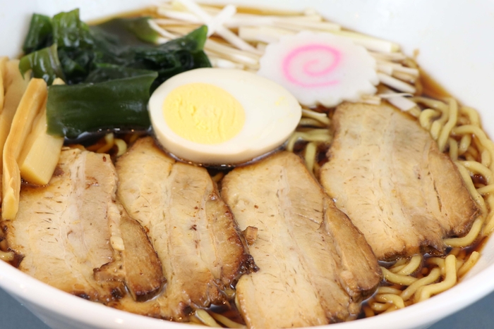 極上の炙りチャーシュー麺