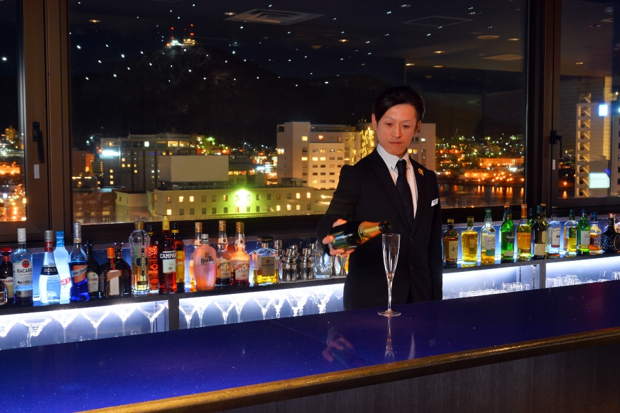 夜景バー　カウンター
