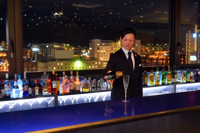 夜景バー カウンター