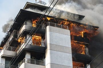 ニュース＜緊迫の火災現場＞