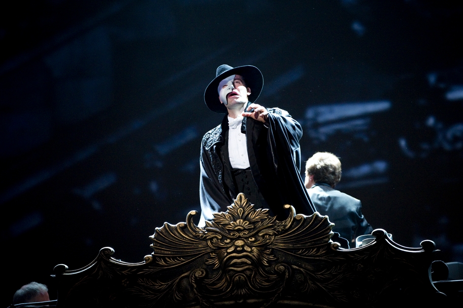 (C)2011 The Really Useful Group Limited. All Rights Reserved.