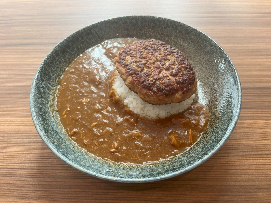 これが名物丸岩カレー