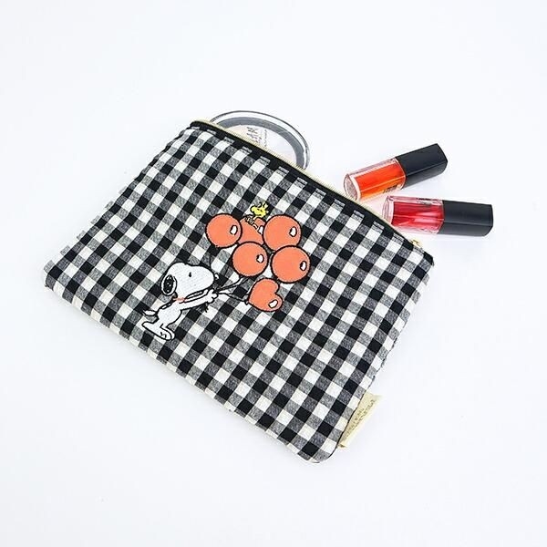 スヌーピーのポーチ