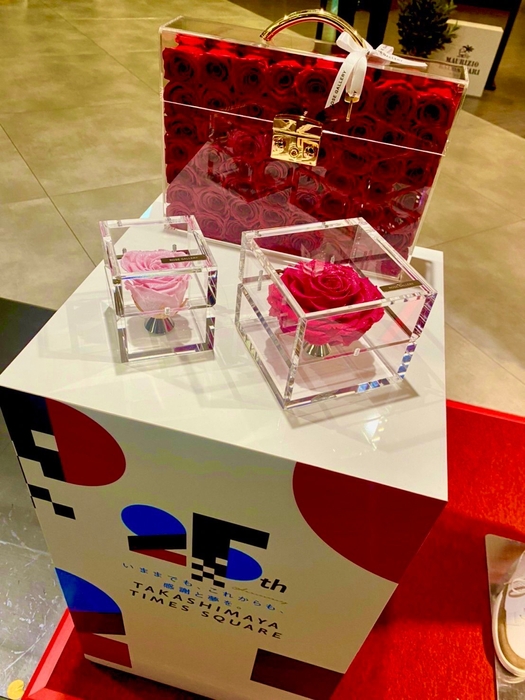 2階〜9階のフロア装飾