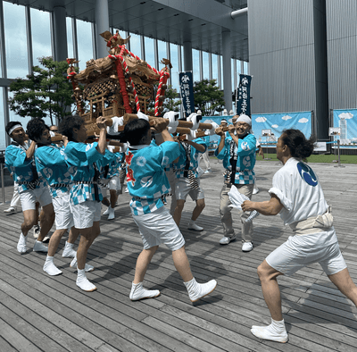 【2025年の巡幸の様子】