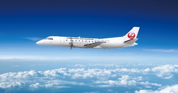 航空ファン必見! SAAB340B退役記念チャーターツアー 「さようなら日本の空 SAAB340Bで巡る北海道一周空の旅」 4月27日(火)より販売開始 機体前での記念撮影や格納庫の見学も