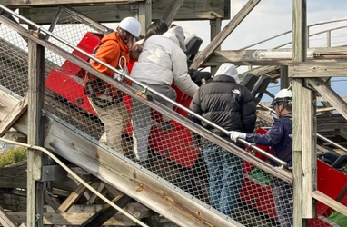 大規模地震を想定した防災訓練を実施
～遊園地の「安全安心」を追求～
