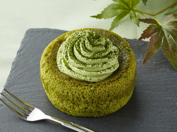 天空の抹茶シフォンケーキ イメージ画像