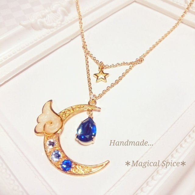 ムーンネックレス