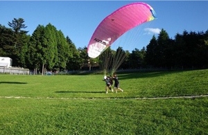 パラグライダー イメージ