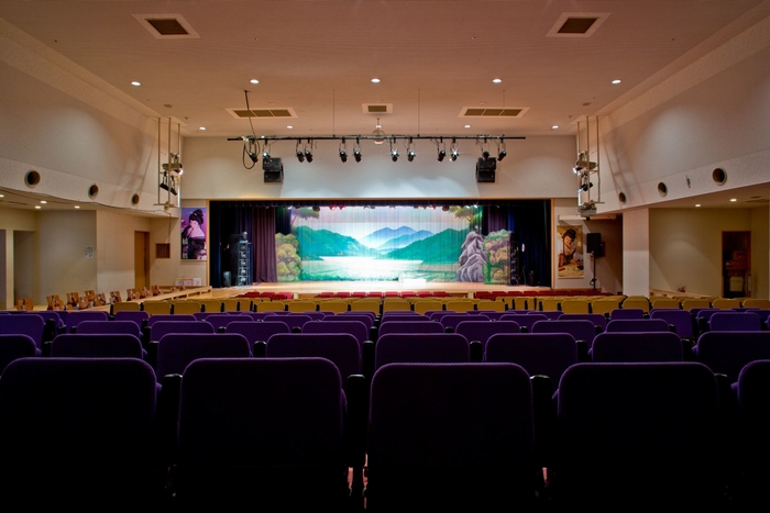 八尾グランドホテル 劇場