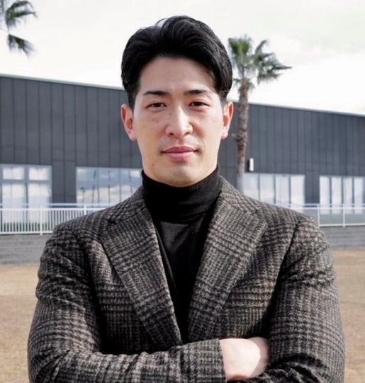 安部友裕（カープOB）