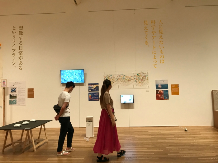 同行アーティストの作品展示