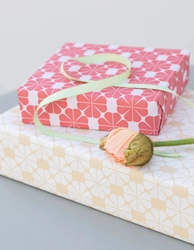 一枚の紙以上の価値をもつ紙製品「気持ちを繋ぐアートピース」を amaが2026年2月より春ギフトに展開　 ラッピングは「任せる」から「つくる」へ　 物価高・人手不足が生んだ“セルフ・ラッピング”という新潮流