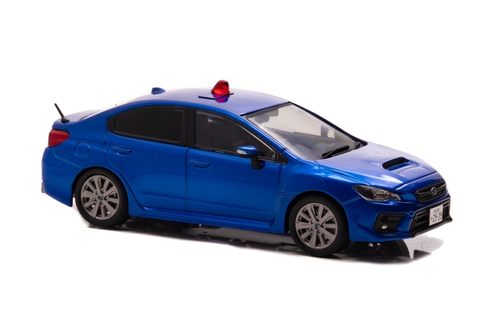 1/43 スバル WRX S4 2.0GT Eye Sight (VAG) 2019 埼玉県警察高速道路交通警察隊車両(覆面 青)：右前