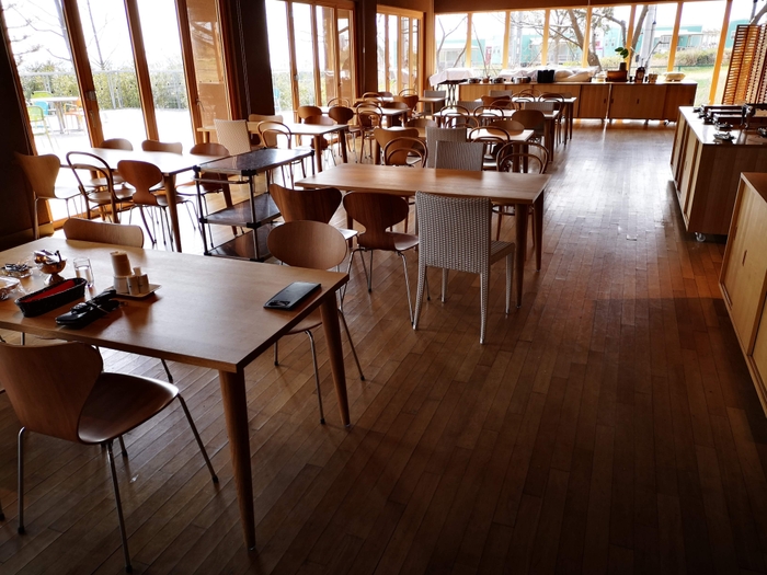 海辺のお洒落なレストラン「舞洲キッチン」