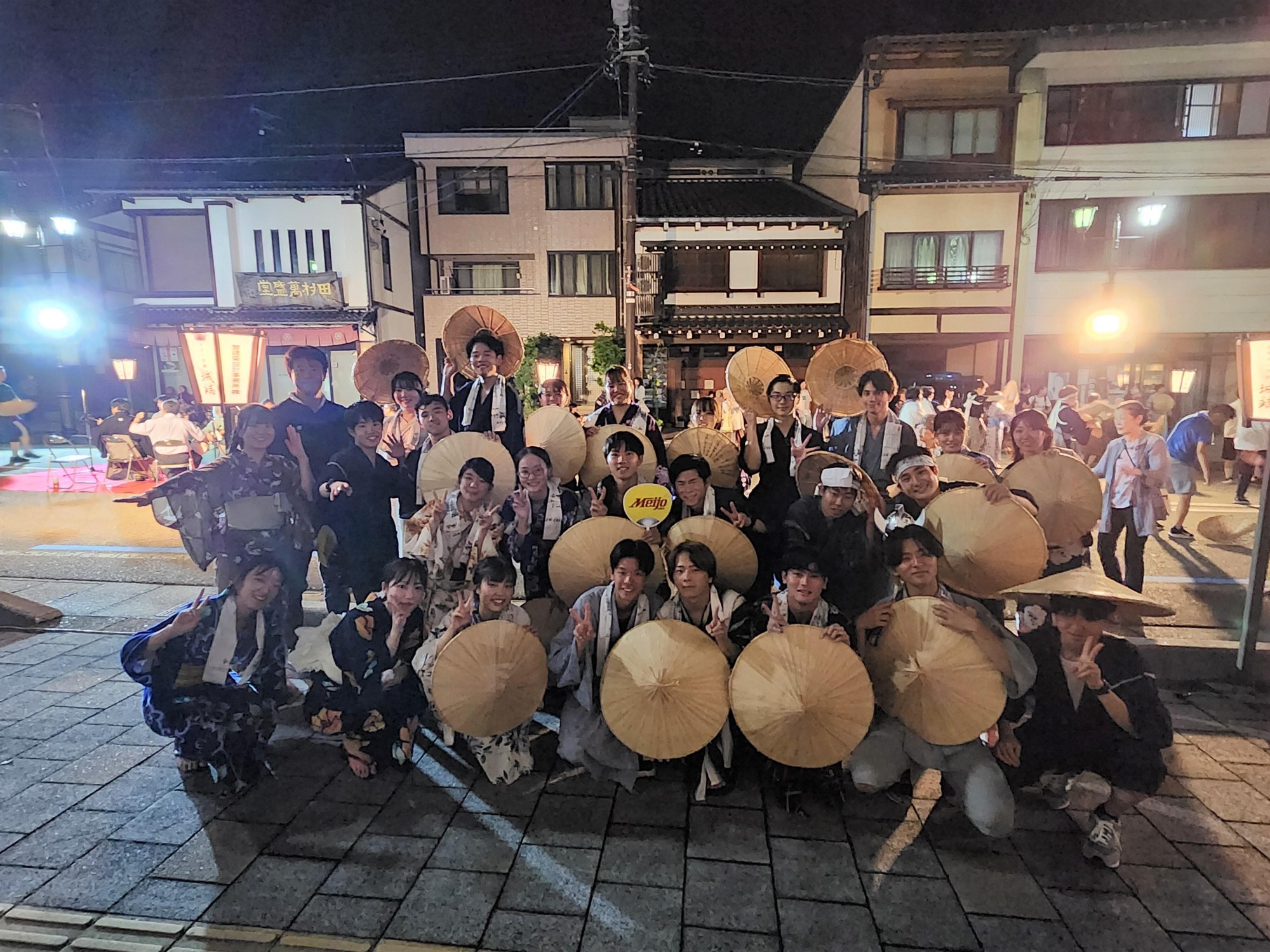 【名城大学】ボランティア協議会が連携協定を締結する富山県南砺市の伝統行事「城端むぎや祭」に参加