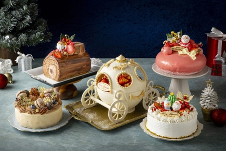 幸せを運ぶ馬車をイメージした約 30 粒の苺シグネチャーケーキなど全 5 種 ヒルトン東京ベイ クリスマスケーキの予約を開始