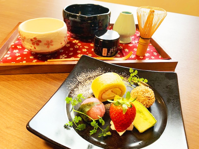 美容家電使い放題プランの抹茶体験&ウェルカムスウィーツ