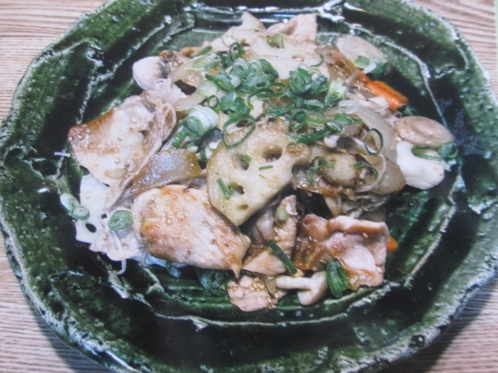 野菜たっぷりみそ炒め