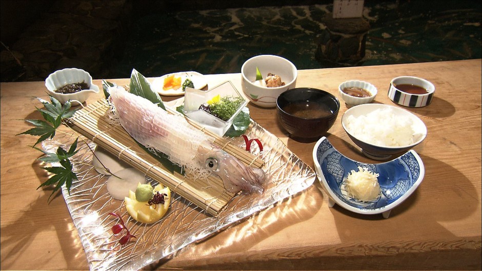 河太郎イカ活き造り