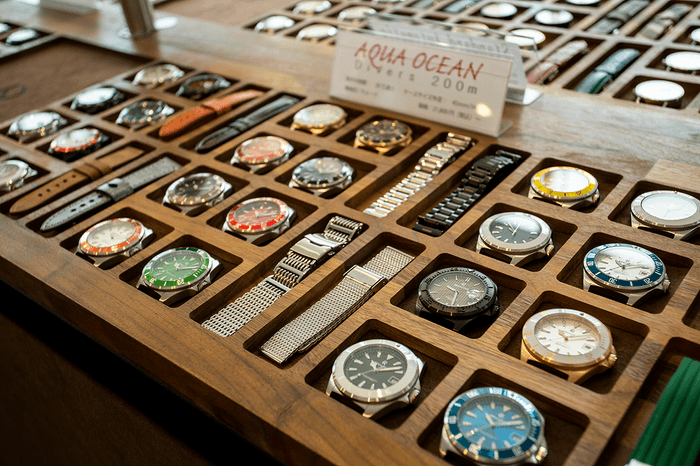 カスタムが楽しめる什器