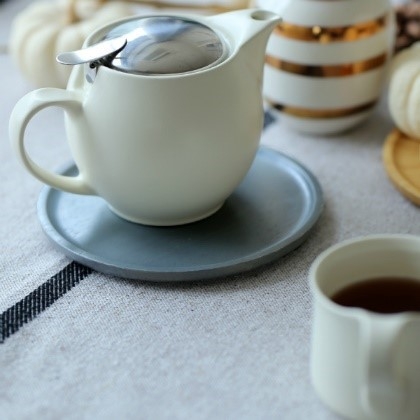 アカシアグレーラウンドプレート 2