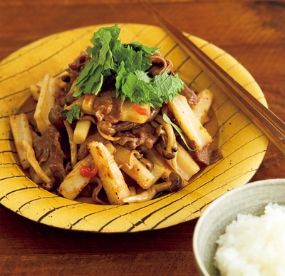 藤井恵さんの「梅オイスター」レシピ「れんこんと牛肉の梅オイスター炒め」