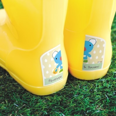 くつの絵あわせシール 使用例