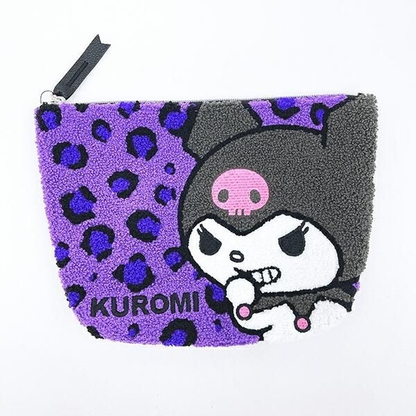 クロミのふわもこなサガラ刺繡ポーチ