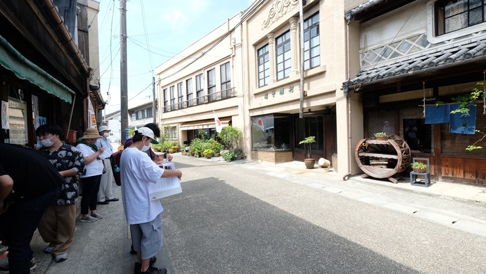 フィリピンと江面ゼミの学生による西大寺五福通りの町並み調査(2022年)