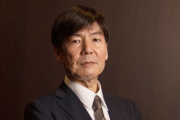 山口 利昭 氏 写真