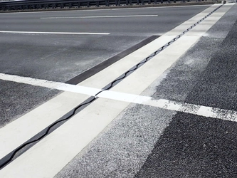 積雪地域の橋を安全に。クリテック工業、橋梁用伸縮装置『ハイブリッドジョイント TCFタイプ』をリリース