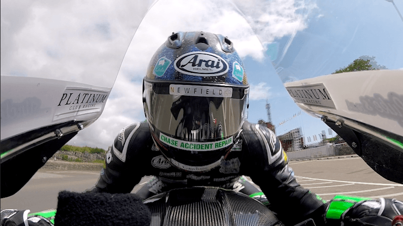 昔のマン島映像に比べ、車載、空撮、定点カメラの質が格段に向上した