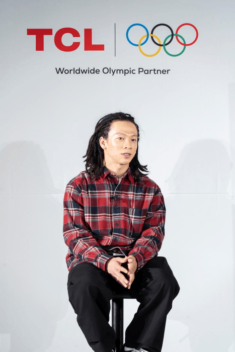  トークセッションの様子(平野歩夢選手)1