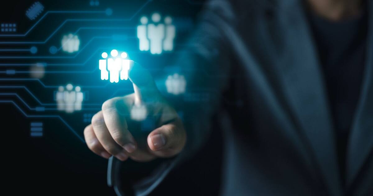 日本の人的資本管理市場の規模は2034年までに29億9,560万米ドルに達し、年平均成長率（CAGR）6.66％で拡大する見込み