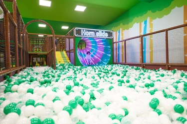 屋内アミューズメントエリア新登場　 白樺リゾート インドアパーク4月18日(土)オープン