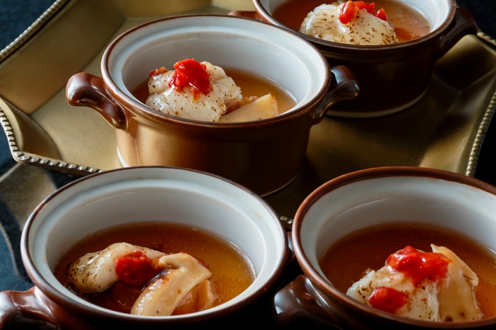 【Dinner限定】フォアグラ・鱧・松茸のロワイヤル コンソメの餡をかけて