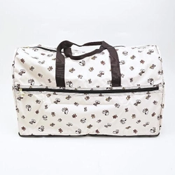 スヌーピーとベアがさりげなくかわいい。実用的なのに折り畳み可能な便利バッグを集めてみました。