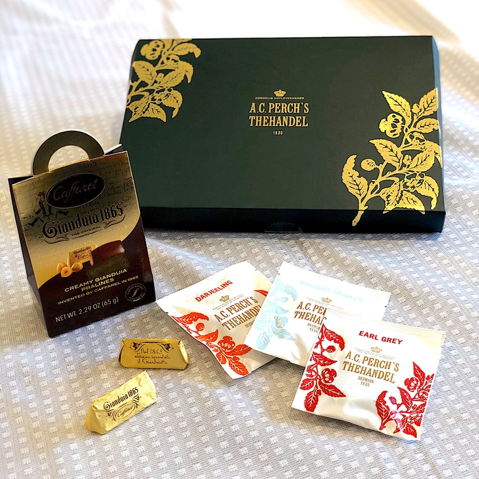 (1)ジャンドゥーヤ&ティーバッグセット