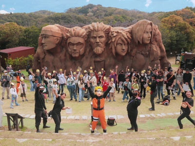▲ナルトと一緒に記念写真も撮影しよう！
