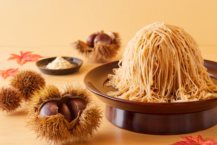 目の前で生搾り!撮影もOK!「鎌倉小町 生搾りモンブラン『栗乃小町』(1,680円税込)」