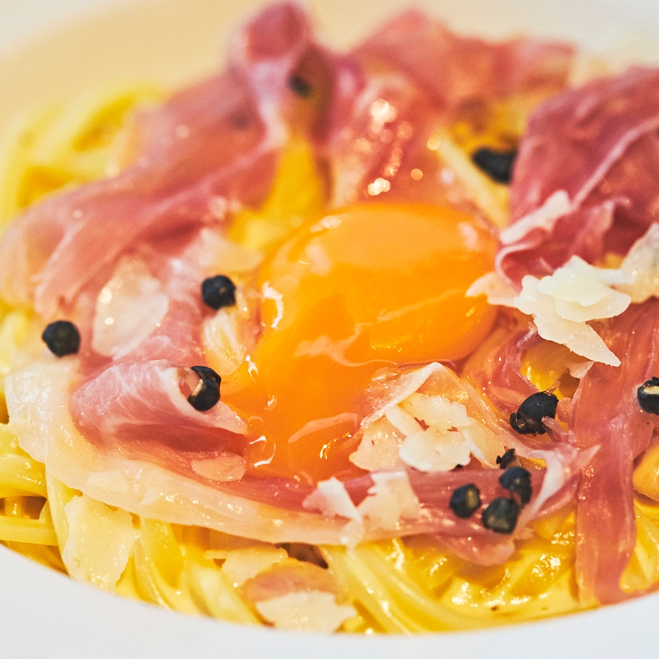 生カルボナーラ ¥950 (税込¥1,045)