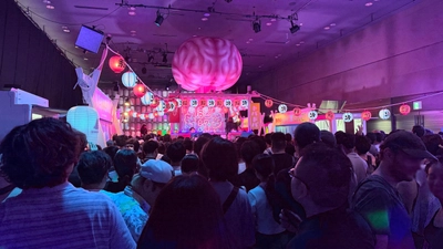 【イベントレポート】「脳汁」をテーマにした 新感覚フードフェスに3日間で約10,000人が来場！ “イキすぎた愛と混沌のフードフェス”『脳汁横丁』