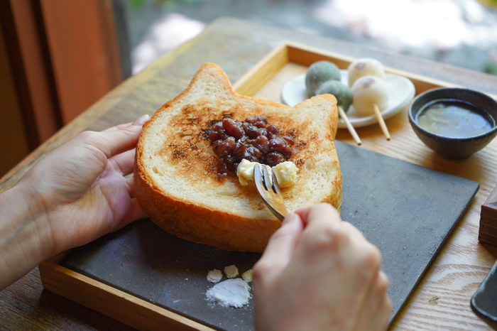 ねこ型トーストが人気の「イクスカフェの朝ごはん」