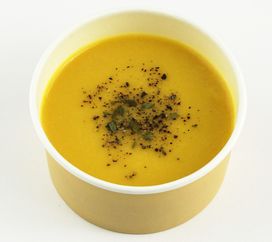 「とうもろこしのスープ」価格：330円／素材の旨味をそのままに、あらごしのトウモロコシを豆乳でまろやかな口当たに仕上げたスープです。